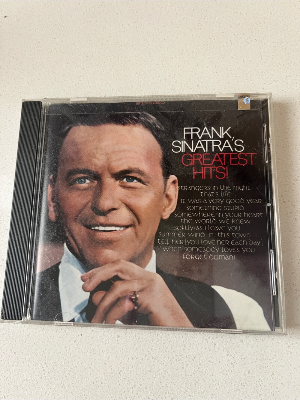 Frank Sinatra's Greatest Hits! CD – Black, White, Red